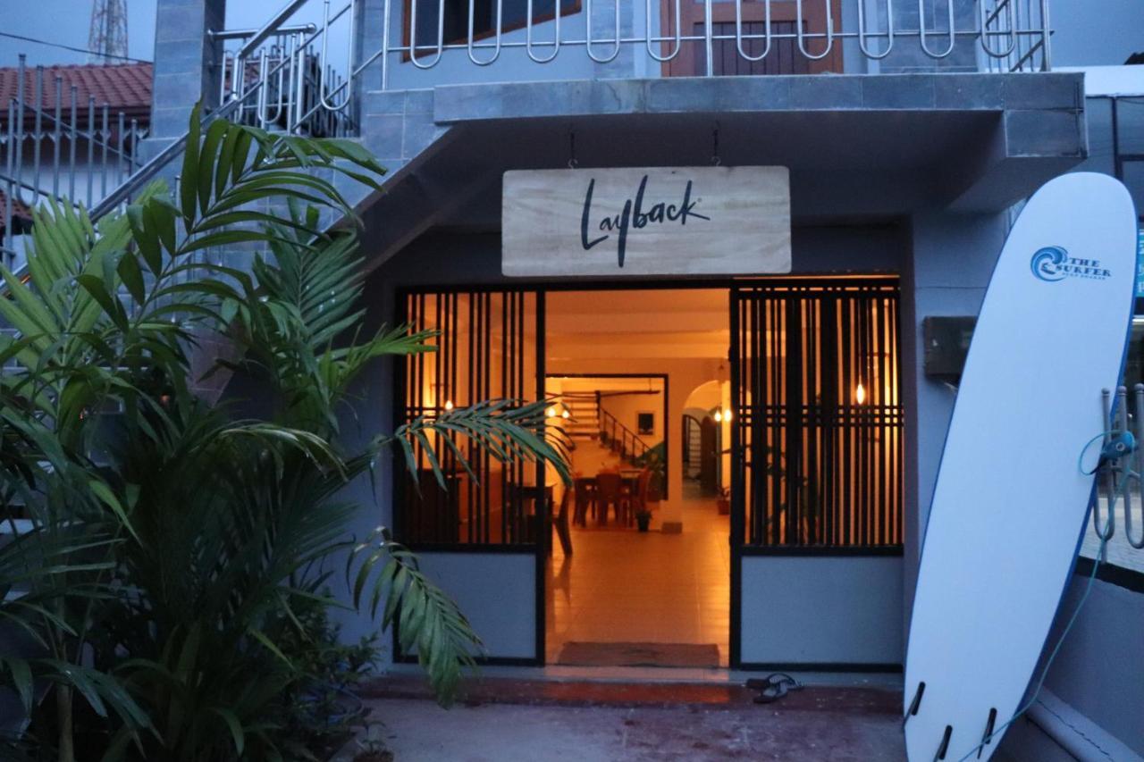 Layback Boutique Surf & Yoga Camp Sri Lanka Hostel Weligama Bagian luar foto
